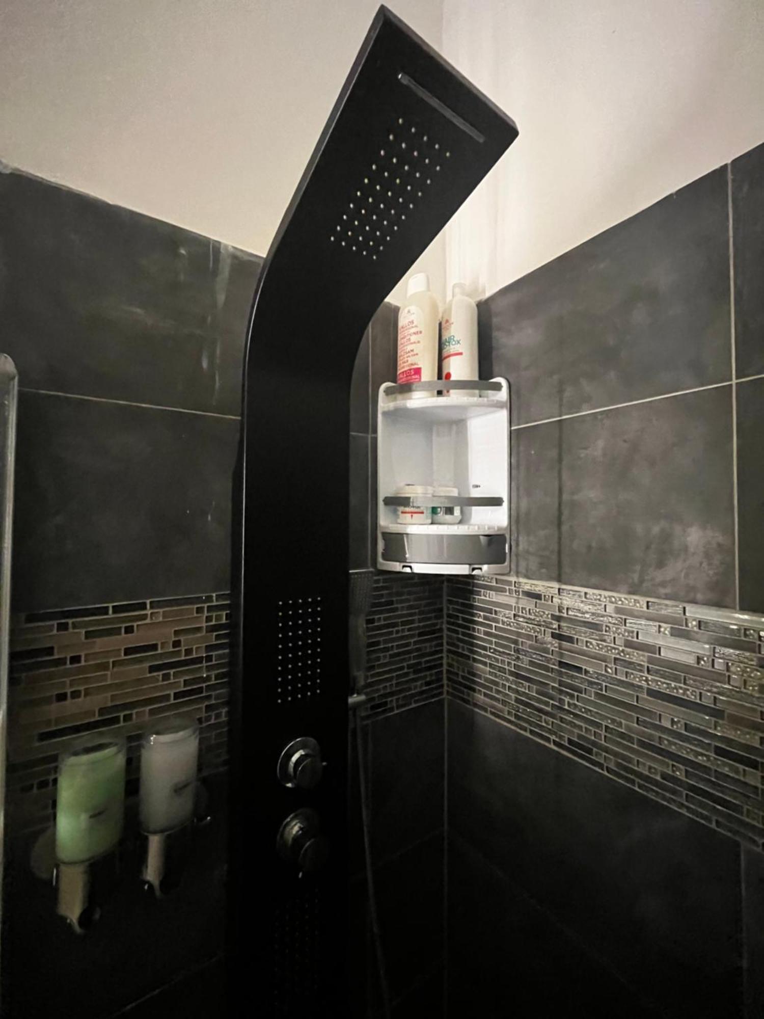 Xanthis Hostel Nicosia City Centre מראה חיצוני תמונה