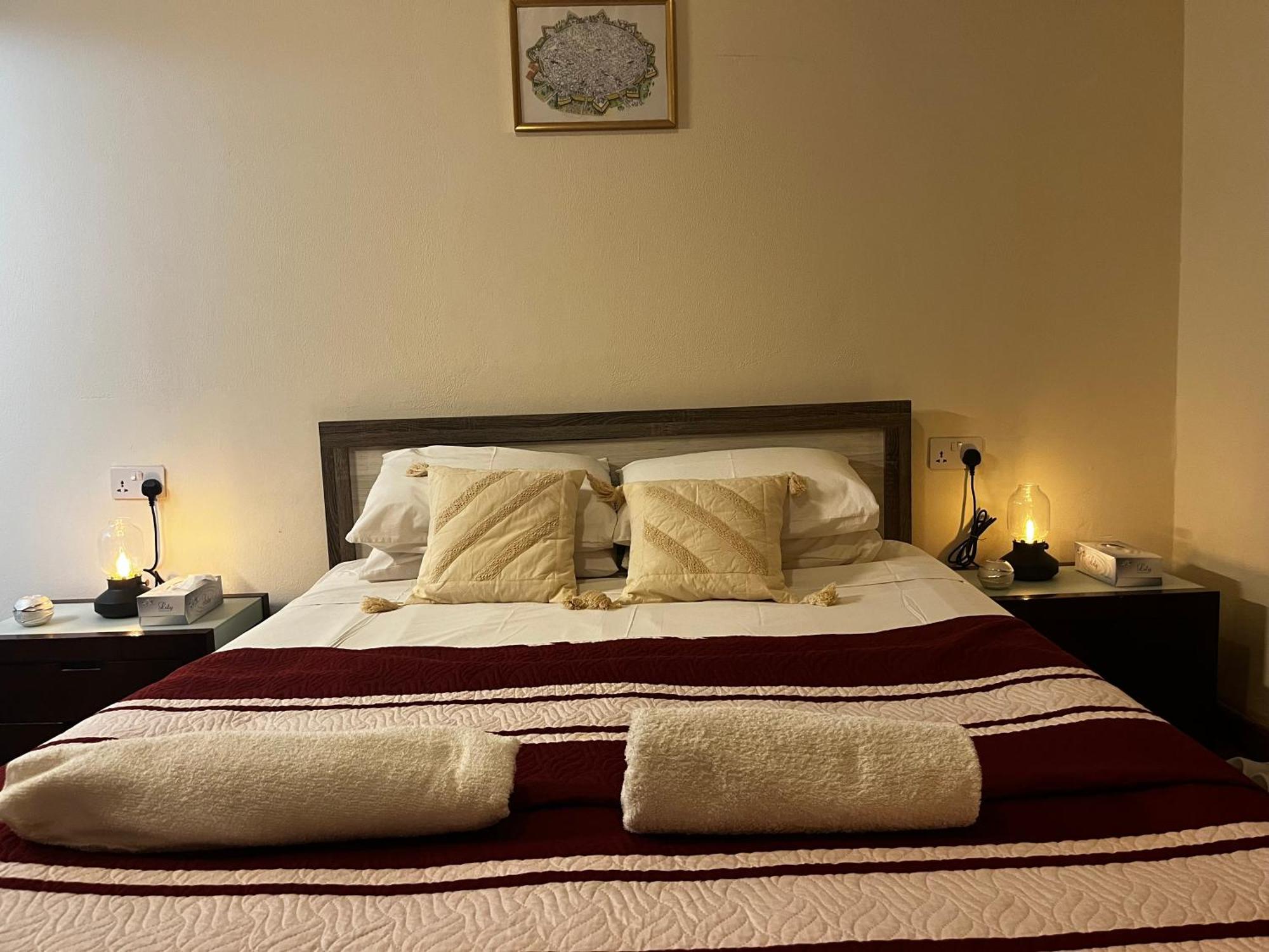 Xanthis Hostel Nicosia City Centre מראה חיצוני תמונה