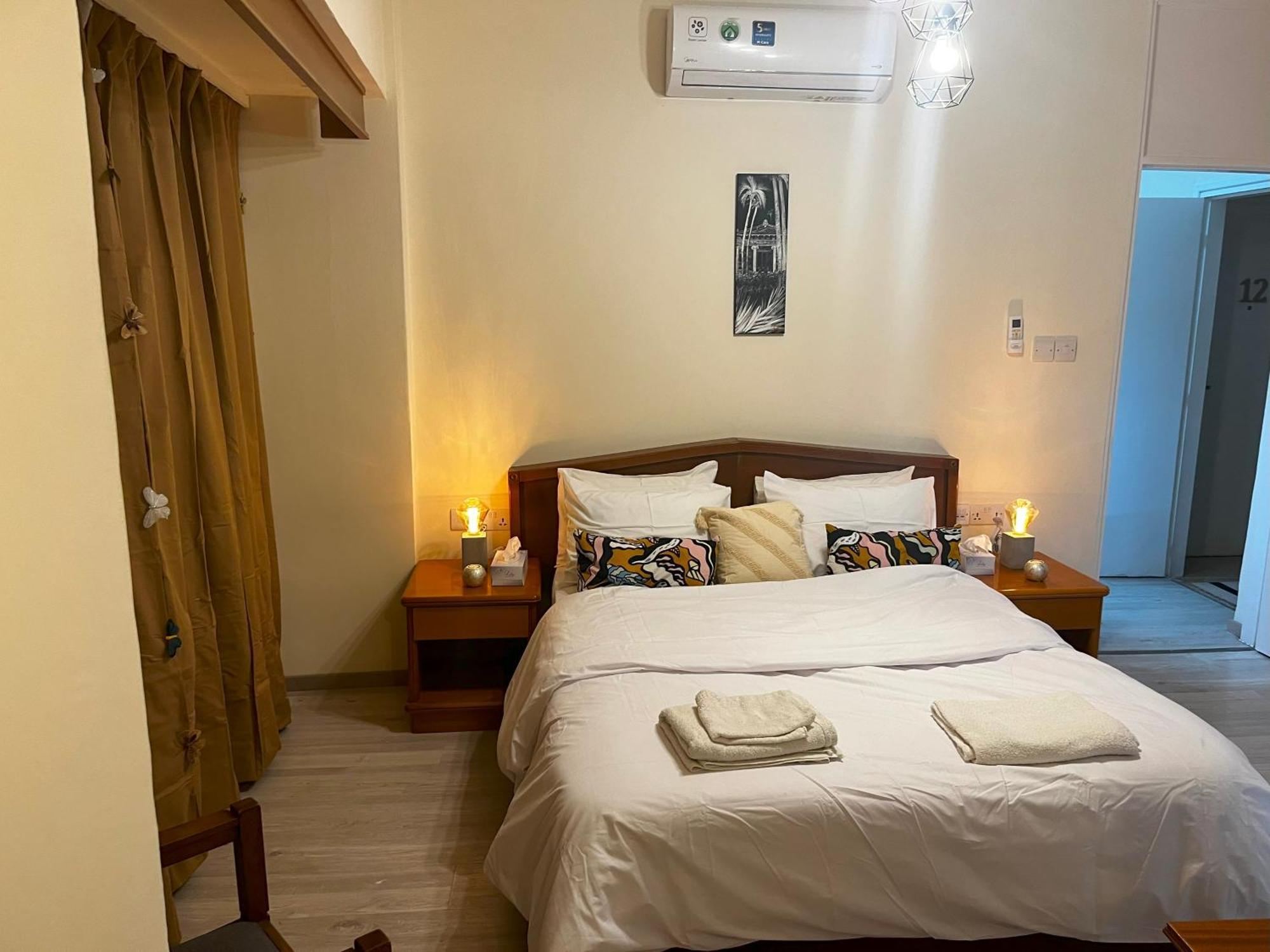 Xanthis Hostel Nicosia City Centre מראה חיצוני תמונה