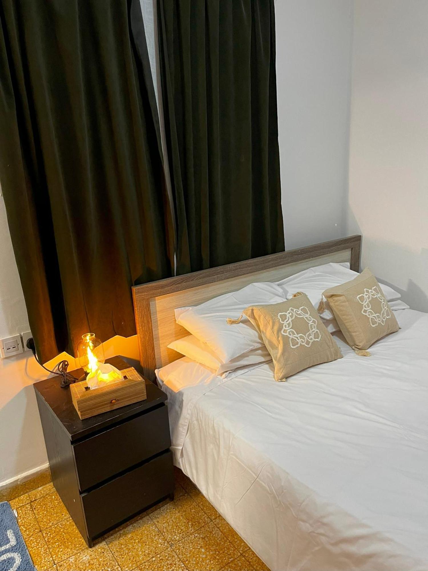 Xanthis Hostel Nicosia City Centre מראה חיצוני תמונה