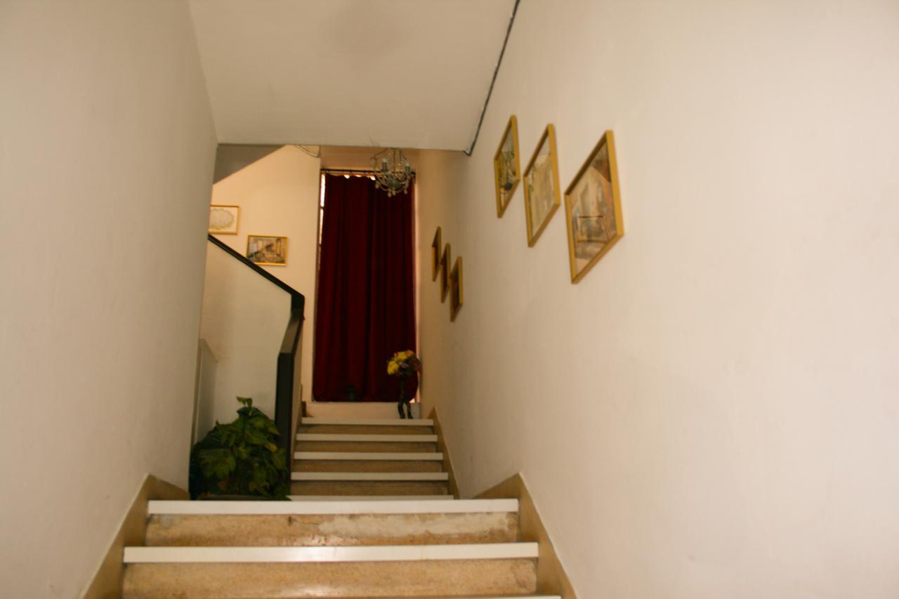 Xanthis Hostel Nicosia City Centre מראה חיצוני תמונה